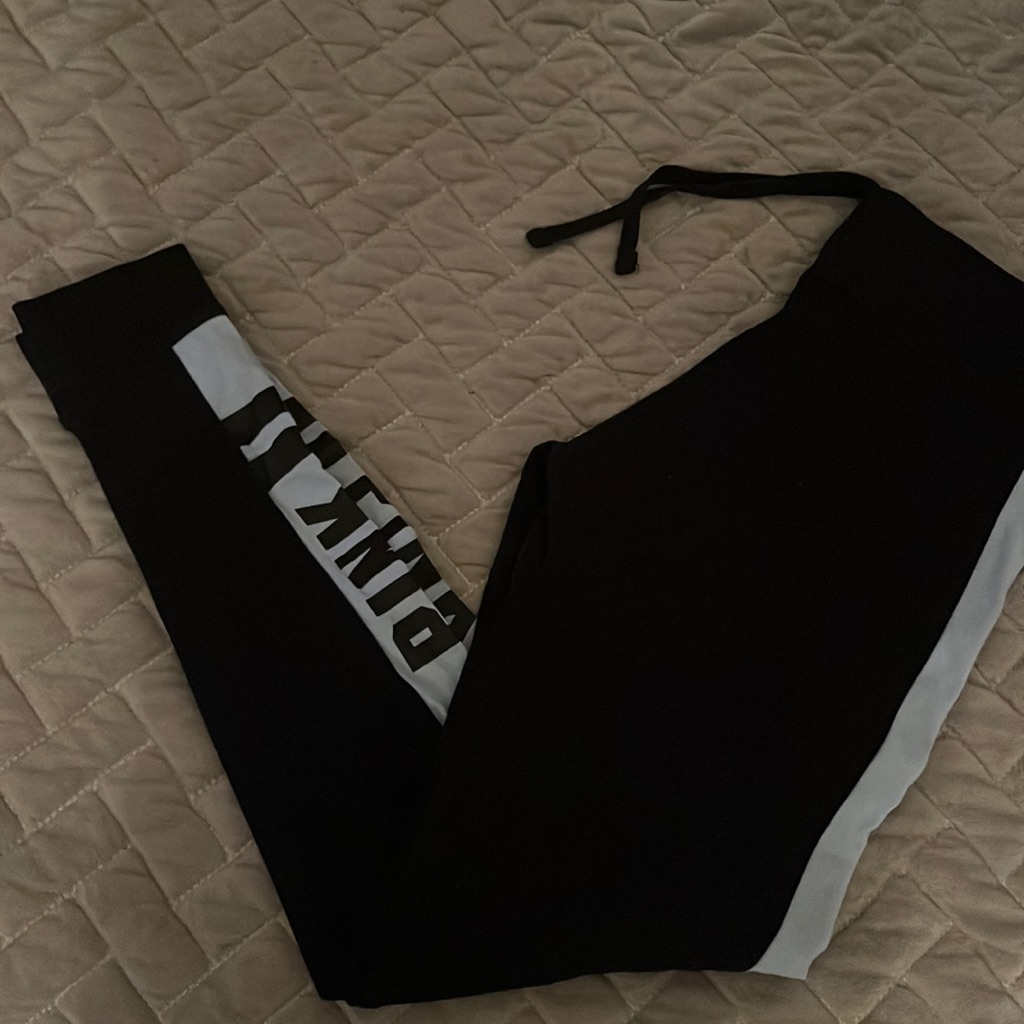 Brand Pink Leggings